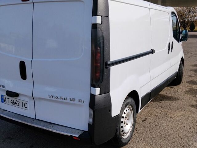 Білий Опель Віваро, об'ємом двигуна 1.9 л та пробігом 340 тис. км за 5800 $, фото 1 на Automoto.ua