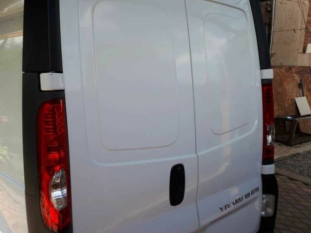 Белый Опель Виваро, объемом двигателя 0 л и пробегом 3 тыс. км за 6700 $, фото 1 на Automoto.ua