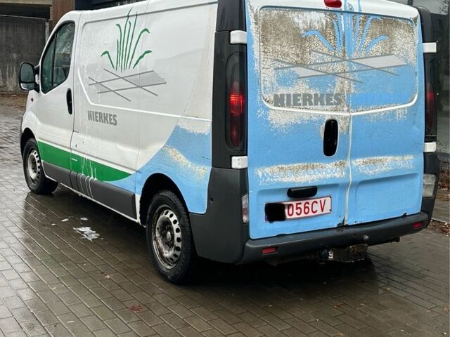 Белый Опель Виваро, объемом двигателя 1.9 л и пробегом 350 тыс. км за 3700 $, фото 3 на Automoto.ua