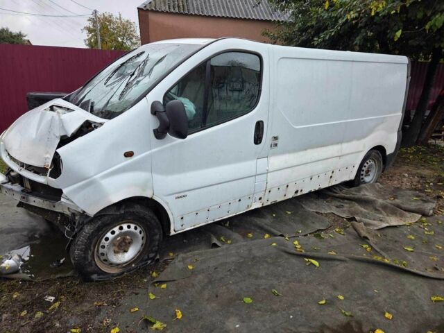 Білий Опель Віваро, об'ємом двигуна 1.9 л та пробігом 150 тис. км за 2500 $, фото 7 на Automoto.ua
