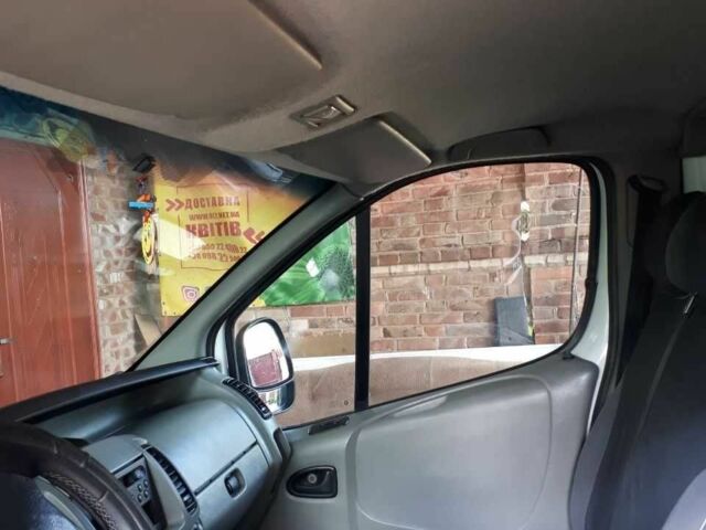 Белый Опель Виваро, объемом двигателя 0 л и пробегом 3 тыс. км за 6700 $, фото 3 на Automoto.ua