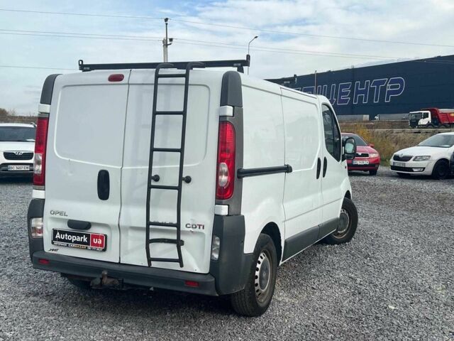 Белый Опель Виваро, объемом двигателя 2 л и пробегом 312 тыс. км за 6990 $, фото 8 на Automoto.ua