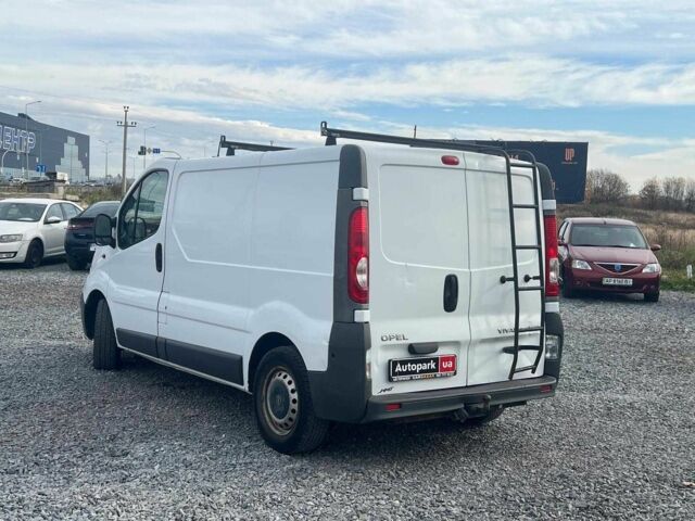 Белый Опель Виваро, объемом двигателя 2 л и пробегом 312 тыс. км за 6990 $, фото 5 на Automoto.ua