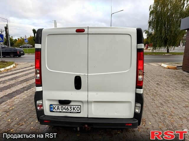 Белый Опель Виваро, объемом двигателя 2 л и пробегом 299 тыс. км за 8369 $, фото 1 на Automoto.ua