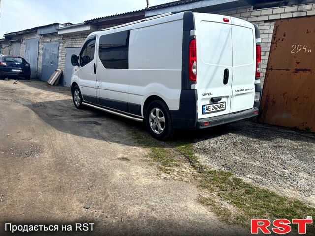 Белый Опель Виваро, объемом двигателя 2 л и пробегом 332 тыс. км за 12800 $, фото 5 на Automoto.ua