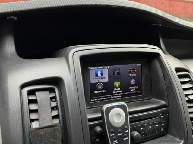 Білий Опель Віваро, об'ємом двигуна 2 л та пробігом 208 тис. км за 11000 $, фото 3 на Automoto.ua