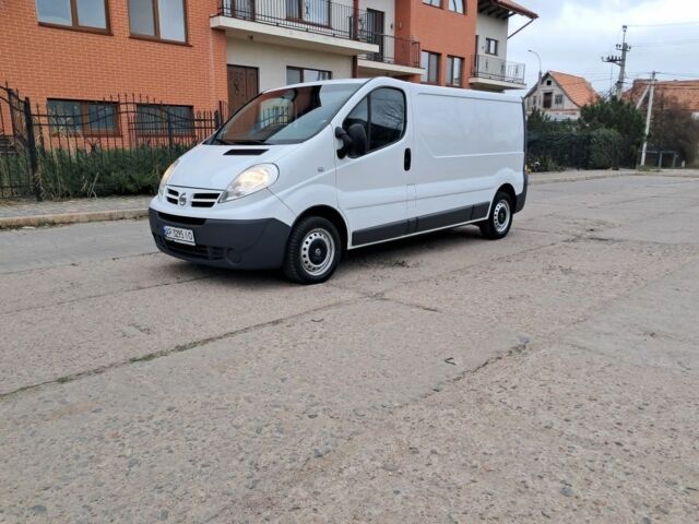 Білий Опель Віваро, об'ємом двигуна 2 л та пробігом 302 тис. км за 9399 $, фото 9 на Automoto.ua