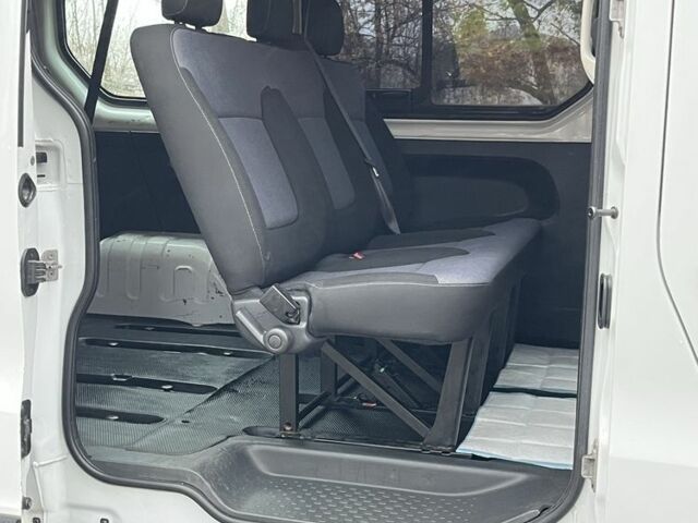 Білий Опель Віваро, об'ємом двигуна 1.6 л та пробігом 253 тис. км за 15500 $, фото 6 на Automoto.ua