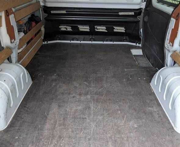 Білий Опель Віваро, об'ємом двигуна 1.6 л та пробігом 240 тис. км за 9850 $, фото 4 на Automoto.ua