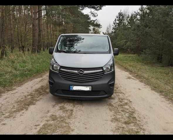 Белый Опель Виваро, объемом двигателя 1.6 л и пробегом 240 тыс. км за 9700 $, фото 10 на Automoto.ua