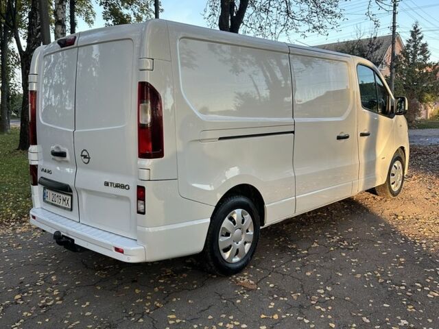 Белый Опель Виваро, объемом двигателя 1.6 л и пробегом 152 тыс. км за 394 $, фото 4 на Automoto.ua