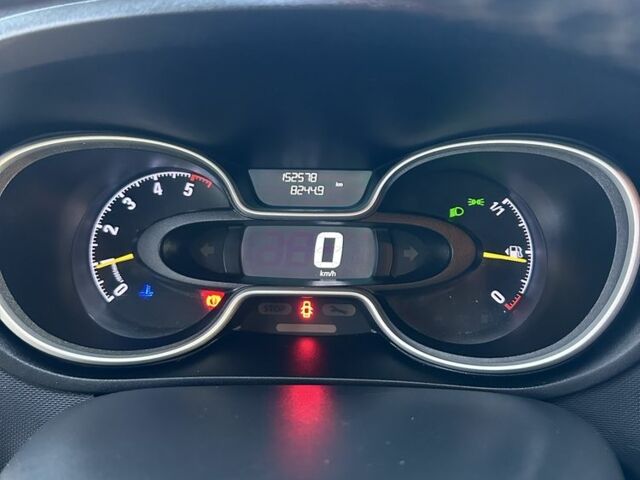 Белый Опель Виваро, объемом двигателя 1.6 л и пробегом 152 тыс. км за 394 $, фото 7 на Automoto.ua