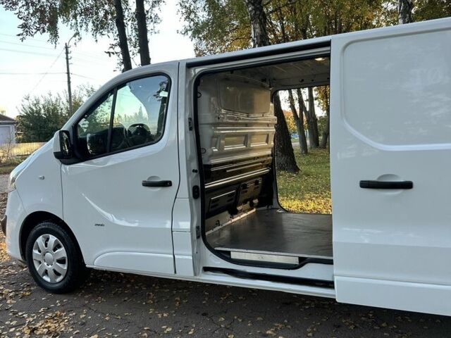 Белый Опель Виваро, объемом двигателя 1.6 л и пробегом 152 тыс. км за 394 $, фото 6 на Automoto.ua