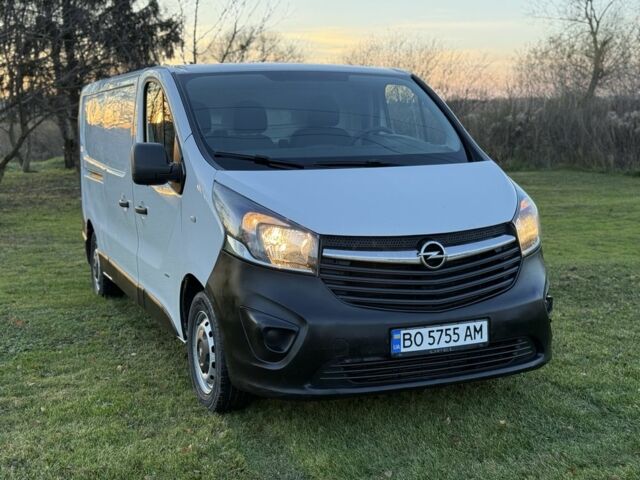 Белый Опель Виваро, объемом двигателя 1.6 л и пробегом 210 тыс. км за 7500 $, фото 1 на Automoto.ua