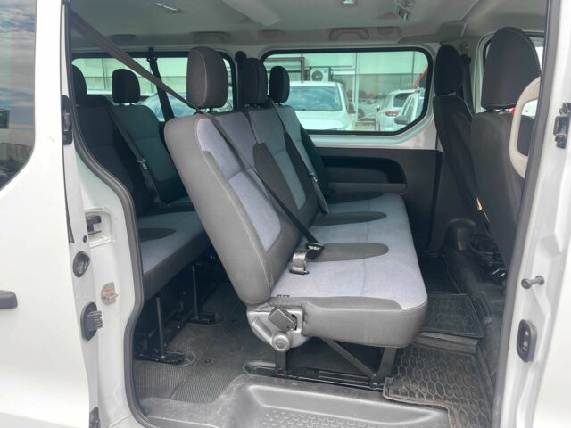 Белый Опель Виваро, объемом двигателя 1.6 л и пробегом 72 тыс. км за 25400 $, фото 12 на Automoto.ua