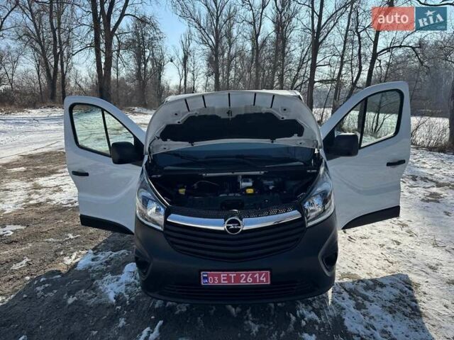 Белый Опель Виваро, объемом двигателя 1.6 л и пробегом 223 тыс. км за 14500 $, фото 84 на Automoto.ua
