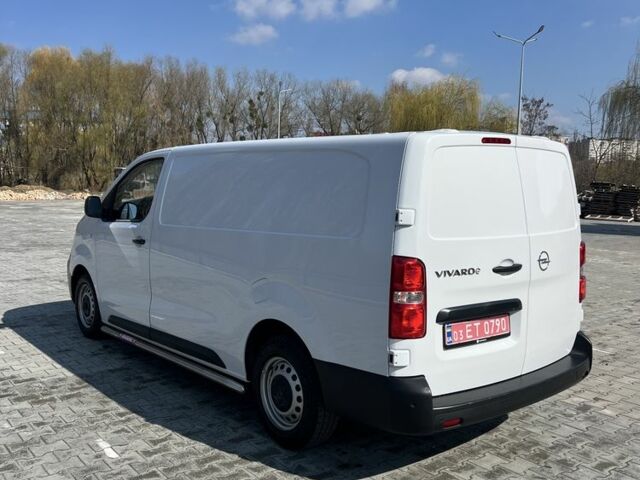 Белый Опель Виваро, объемом двигателя 1 л и пробегом 11 тыс. км за 22500 $, фото 11 на Automoto.ua