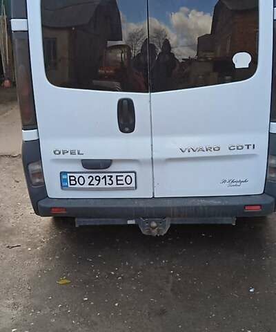 Белый Опель Виваро, объемом двигателя 1.87 л и пробегом 300 тыс. км за 5600 $, фото 2 на Automoto.ua