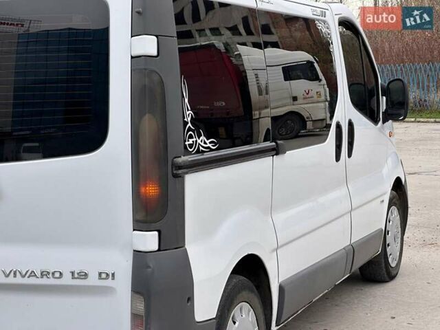 Белый Опель Виваро, объемом двигателя 1.9 л и пробегом 240 тыс. км за 4650 $, фото 14 на Automoto.ua