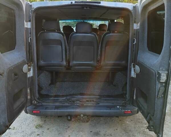 Белый Опель Виваро, объемом двигателя 1.87 л и пробегом 350 тыс. км за 5900 $, фото 5 на Automoto.ua
