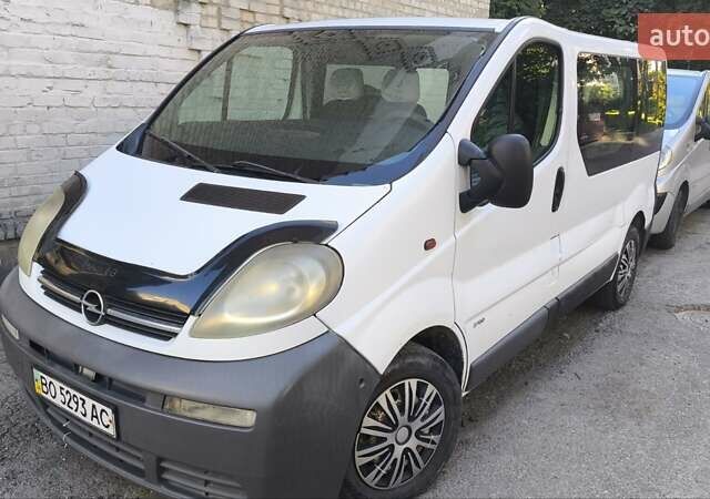 Білий Опель Віваро, об'ємом двигуна 1.9 л та пробігом 449 тис. км за 5500 $, фото 6 на Automoto.ua