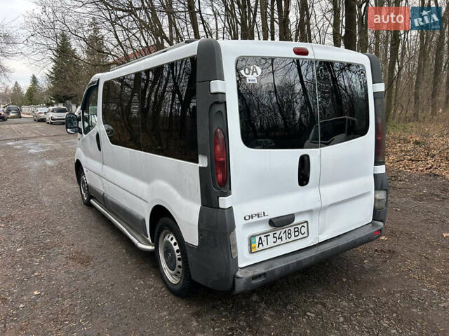 Белый Опель Виваро, объемом двигателя 1.9 л и пробегом 380 тыс. км за 4699 $, фото 11 на Automoto.ua