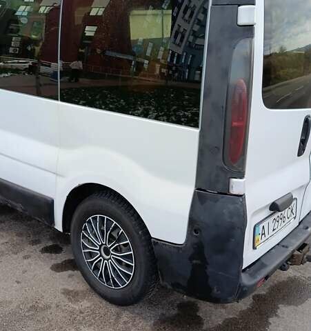 Білий Опель Віваро, об'ємом двигуна 1.9 л та пробігом 340 тис. км за 5300 $, фото 12 на Automoto.ua