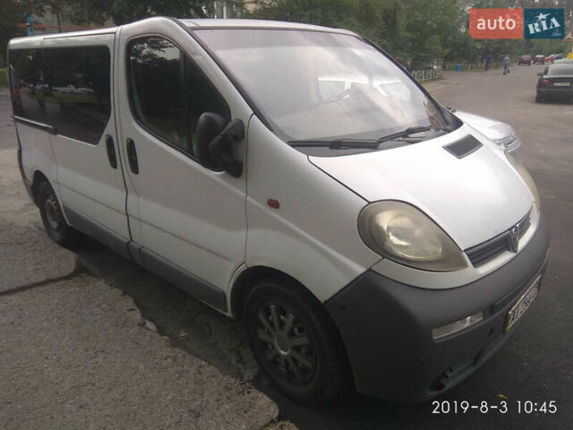 Білий Опель Віваро, об'ємом двигуна 1.9 л та пробігом 150 тис. км за 6000 $, фото 6 на Automoto.ua
