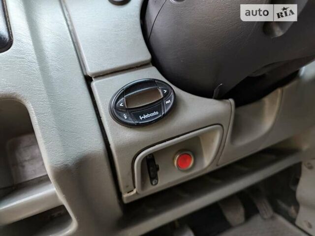 Белый Опель Виваро, объемом двигателя 1.9 л и пробегом 540 тыс. км за 5800 $, фото 6 на Automoto.ua