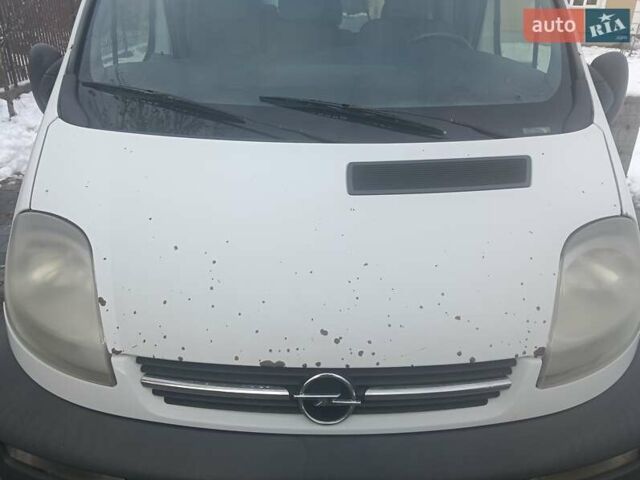 Белый Опель Виваро, объемом двигателя 1.9 л и пробегом 428 тыс. км за 6600 $, фото 13 на Automoto.ua