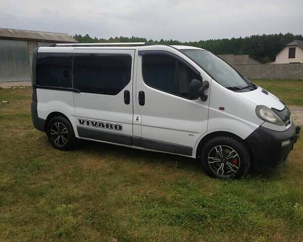 Білий Опель Віваро, об'ємом двигуна 1.9 л та пробігом 391 тис. км за 6300 $, фото 3 на Automoto.ua