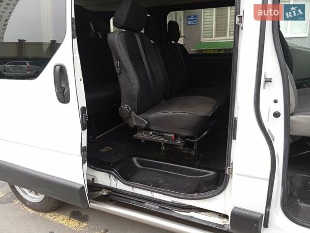Белый Опель Виваро, объемом двигателя 1.9 л и пробегом 310 тыс. км за 6500 $, фото 4 на Automoto.ua