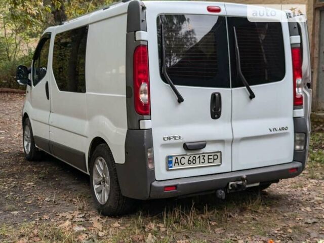 Белый Опель Виваро, объемом двигателя 1.9 л и пробегом 540 тыс. км за 5800 $, фото 2 на Automoto.ua