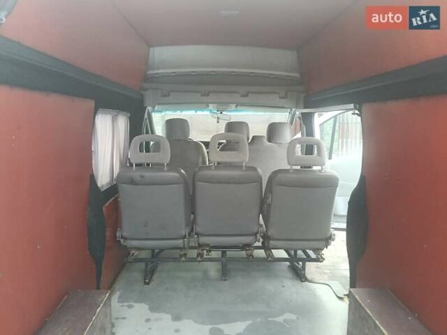 Белый Опель Виваро, объемом двигателя 1.9 л и пробегом 428 тыс. км за 6600 $, фото 10 на Automoto.ua