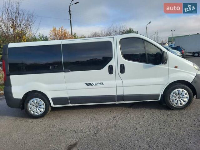 Белый Опель Виваро, объемом двигателя 1.9 л и пробегом 245 тыс. км за 7999 $, фото 33 на Automoto.ua