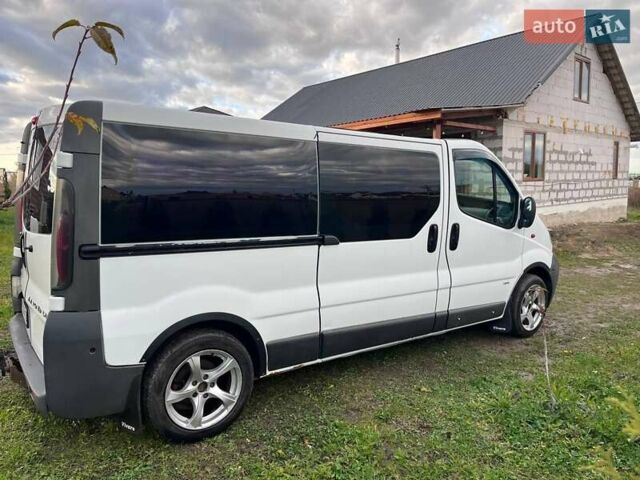 Білий Опель Віваро, об'ємом двигуна 1.87 л та пробігом 615 тис. км за 8000 $, фото 20 на Automoto.ua