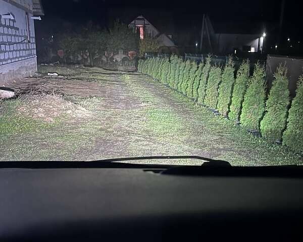 Білий Опель Віваро, об'ємом двигуна 1.87 л та пробігом 615 тис. км за 8000 $, фото 8 на Automoto.ua