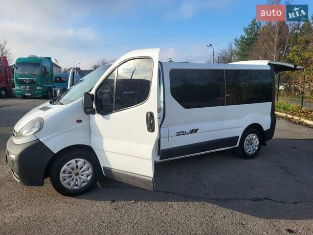 Белый Опель Виваро, объемом двигателя 1.9 л и пробегом 245 тыс. км за 7999 $, фото 42 на Automoto.ua