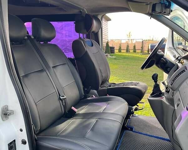 Білий Опель Віваро, об'ємом двигуна 1.87 л та пробігом 615 тис. км за 8000 $, фото 5 на Automoto.ua