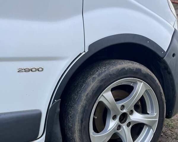 Білий Опель Віваро, об'ємом двигуна 1.87 л та пробігом 615 тис. км за 8000 $, фото 3 на Automoto.ua