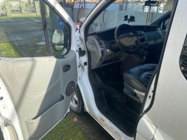 Білий Опель Віваро, об'ємом двигуна 1.9 л та пробігом 250 тис. км за 5500 $, фото 6 на Automoto.ua