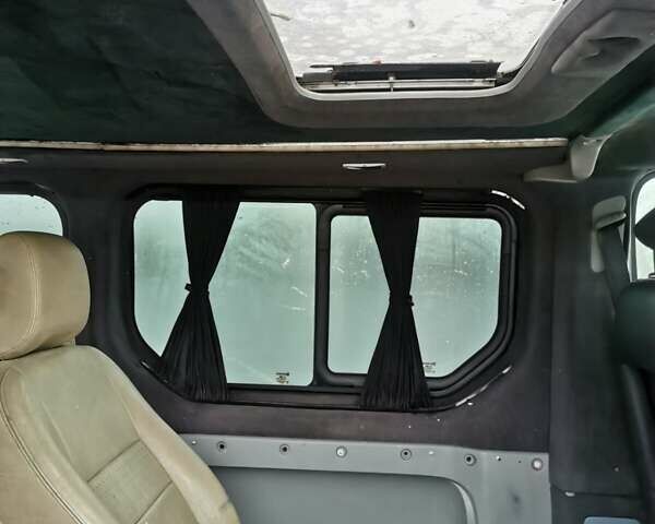 Белый Опель Виваро, объемом двигателя 1.9 л и пробегом 240 тыс. км за 5800 $, фото 26 на Automoto.ua