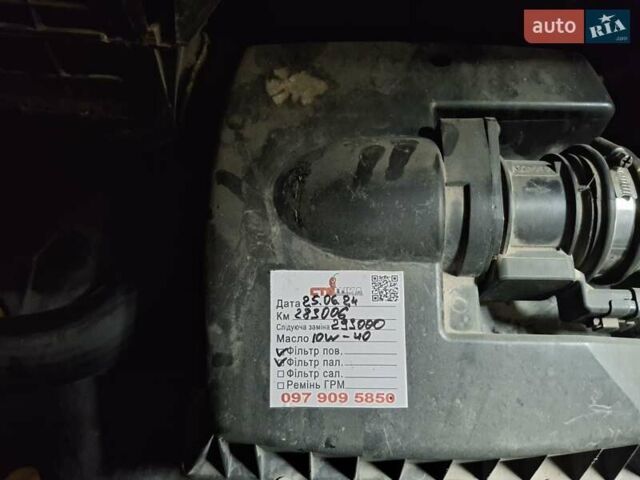 Белый Опель Виваро, объемом двигателя 2.46 л и пробегом 290 тыс. км за 7800 $, фото 8 на Automoto.ua