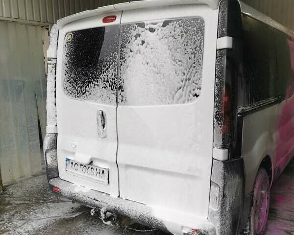 Белый Опель Виваро, объемом двигателя 1.9 л и пробегом 240 тыс. км за 5800 $, фото 23 на Automoto.ua