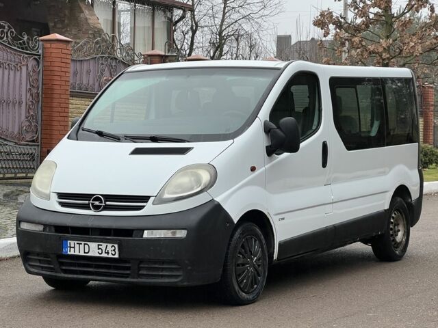 Білий Опель Віваро, об'ємом двигуна 1.9 л та пробігом 380 тис. км за 5017 $, фото 4 на Automoto.ua