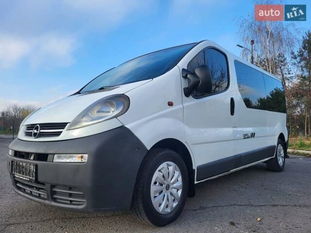 Белый Опель Виваро, объемом двигателя 1.9 л и пробегом 245 тыс. км за 7999 $, фото 13 на Automoto.ua