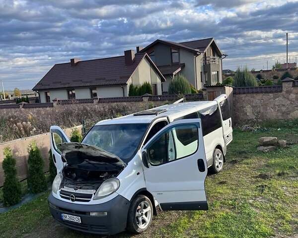 Білий Опель Віваро, об'ємом двигуна 1.87 л та пробігом 615 тис. км за 8000 $, фото 27 на Automoto.ua