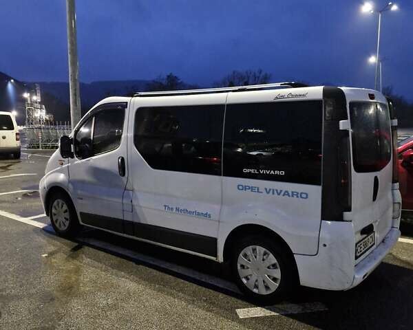 Белый Опель Виваро, объемом двигателя 1.87 л и пробегом 380 тыс. км за 6200 $, фото 1 на Automoto.ua