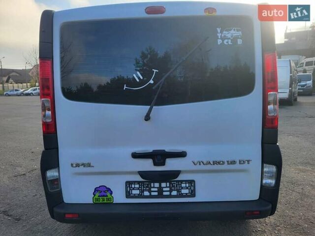 Белый Опель Виваро, объемом двигателя 1.9 л и пробегом 245 тыс. км за 7999 $, фото 26 на Automoto.ua