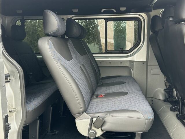 Белый Опель Виваро, объемом двигателя 1.9 л и пробегом 270 тыс. км за 9200 $, фото 19 на Automoto.ua